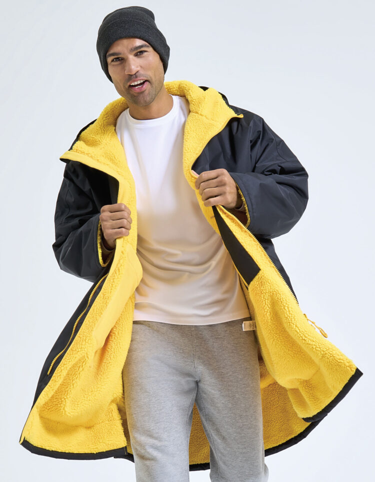 TriDri® TriDri® All Seasons Waterproof Changing Robe | TR800