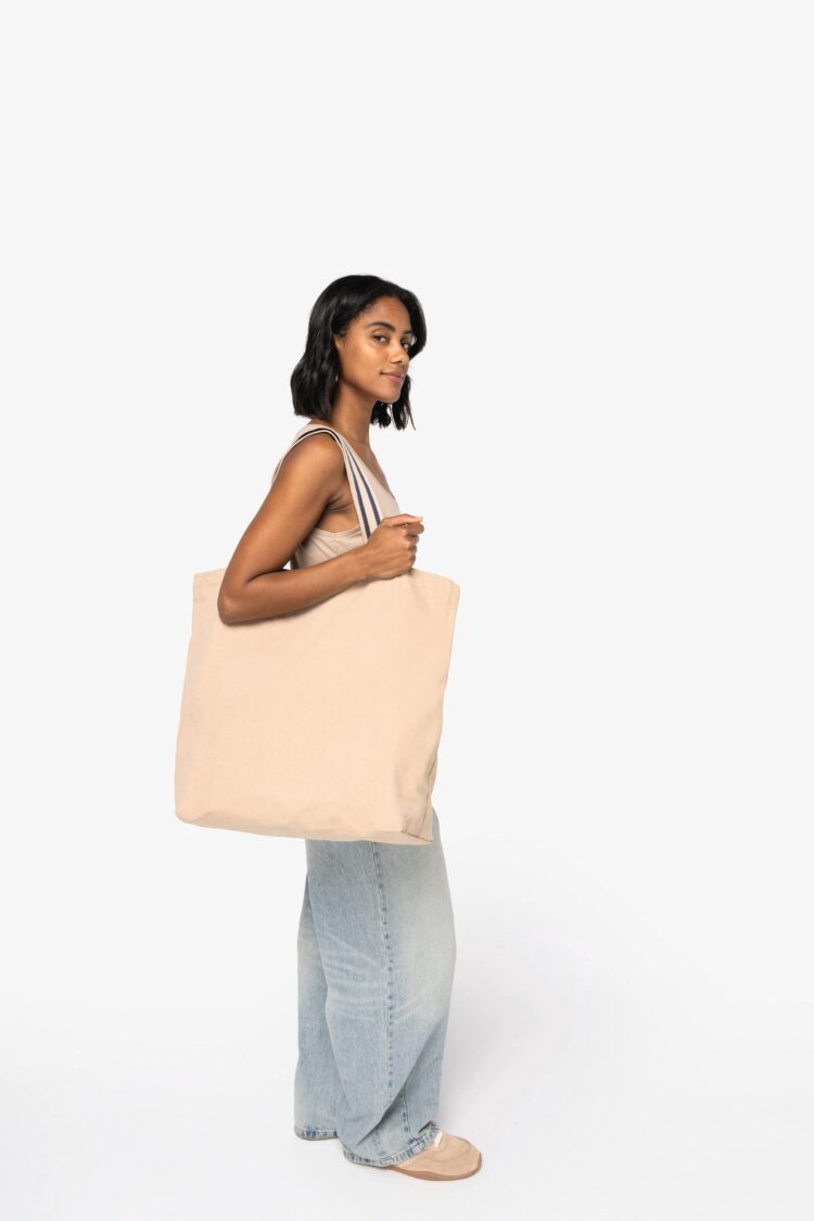 Native Spirit NS110 Tasche – Modellfoto
